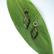 Load image into Gallery viewer, Kimaka Diamond-shaped Drop Earrings.