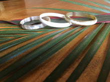 Load image into Gallery viewer, Kimaka Medium Bangles.
