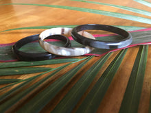 Load image into Gallery viewer, Kimaka Medium Bangles.