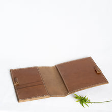 Load image into Gallery viewer, Full-grain Leather Small Portfolio.