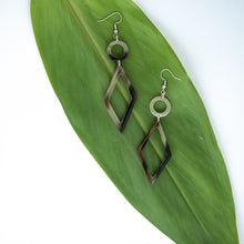 Load image into Gallery viewer, Kimaka Diamond-shaped Drop Earrings.
