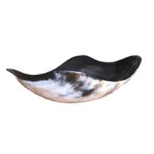 Load image into Gallery viewer, Kimaka Curved Decorative Accent Bowl.
